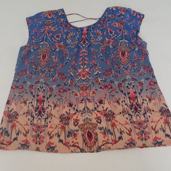 DR2 Tops - Blouse